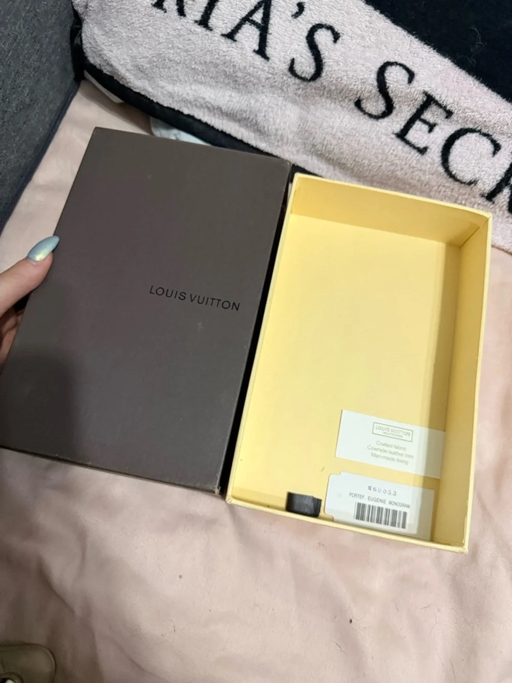 Louis Vuitton Eugenie White Multicolor Monogram Canvas Wallet with Tan Trim - Picture 10 of 11